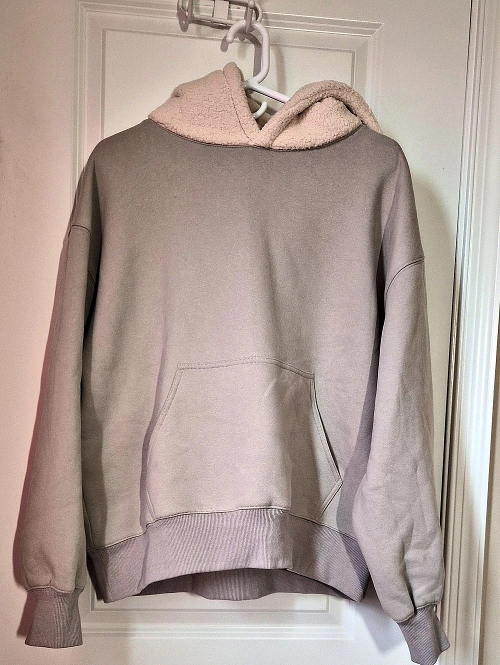 LovLov Sherpa Lined Hoodie